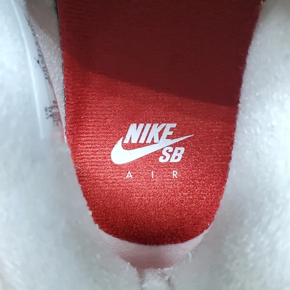 Air Jordan 4 SB - Picture 14 of 14